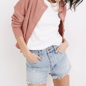 Madewell Relaxed Denim Shorts in Cedarcroft Wash